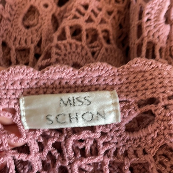 Miss Schon handmade crotchet sweater beach cover - Picture 7 of 7